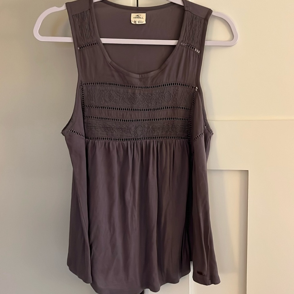 O’Neill Sleeveless Flowy Top Embroidered Muted Lavender M